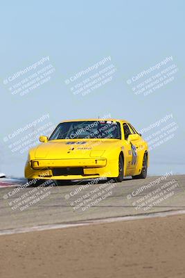 media/Oct-26-2025-CalClub SCCA (Sun) [[8ce1e69566]]/Group 2/Grapevine/